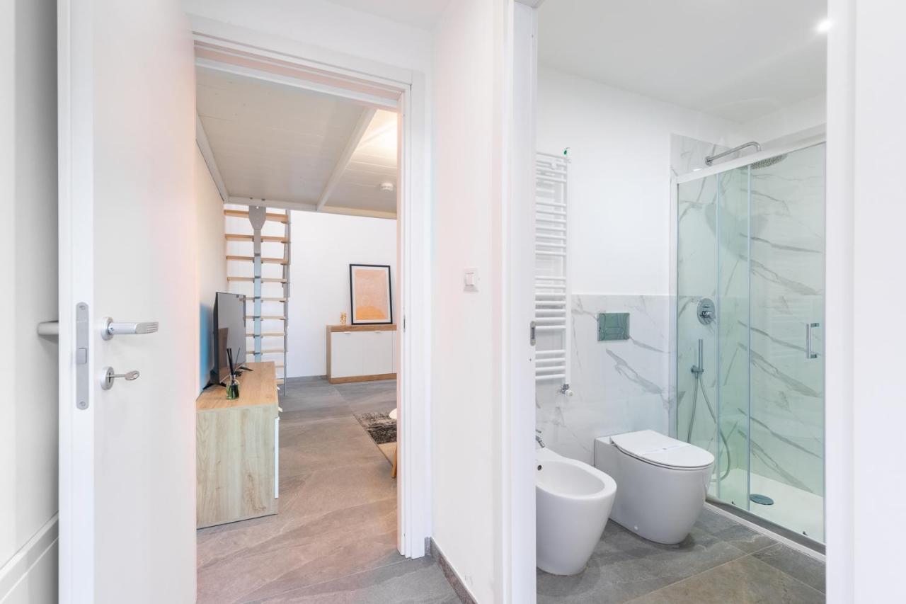 Вилла Exclusive Loft Crocetta - Free Private Parking & Wi-Fi - 5 Min To Metro Nizza - Ac Турин Экстерьер фото