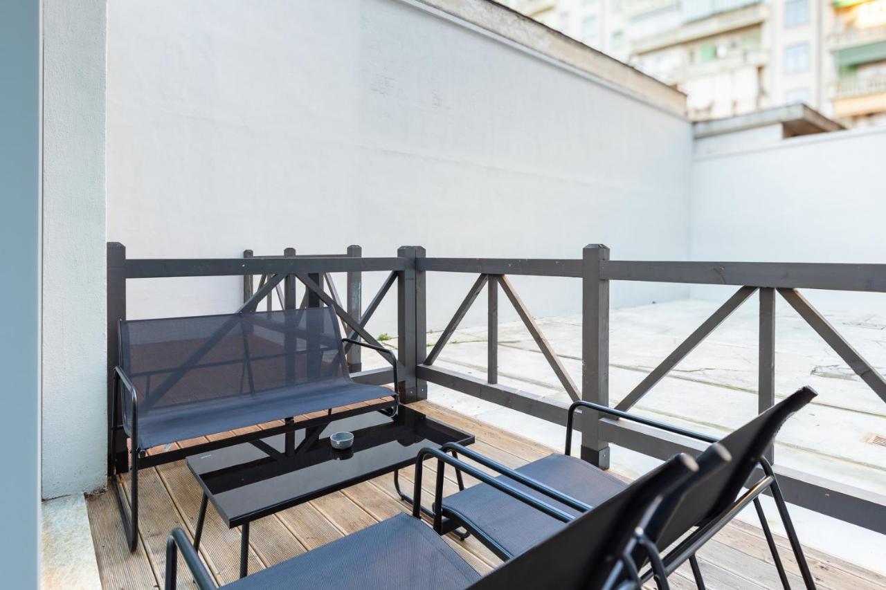 Вилла Exclusive Loft Crocetta - Free Private Parking & Wi-Fi - 5 Min To Metro Nizza - Ac Турин Экстерьер фото