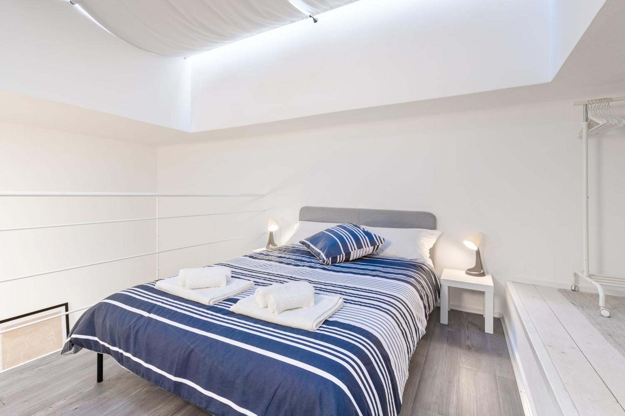 Вилла Exclusive Loft Crocetta - Free Private Parking & Wi-Fi - 5 Min To Metro Nizza - Ac Турин Экстерьер фото